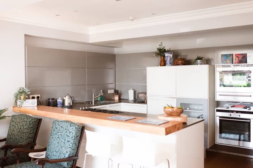 Modern kitchen