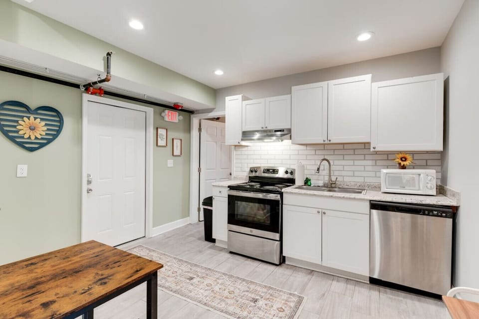 Dining area/Kitchen