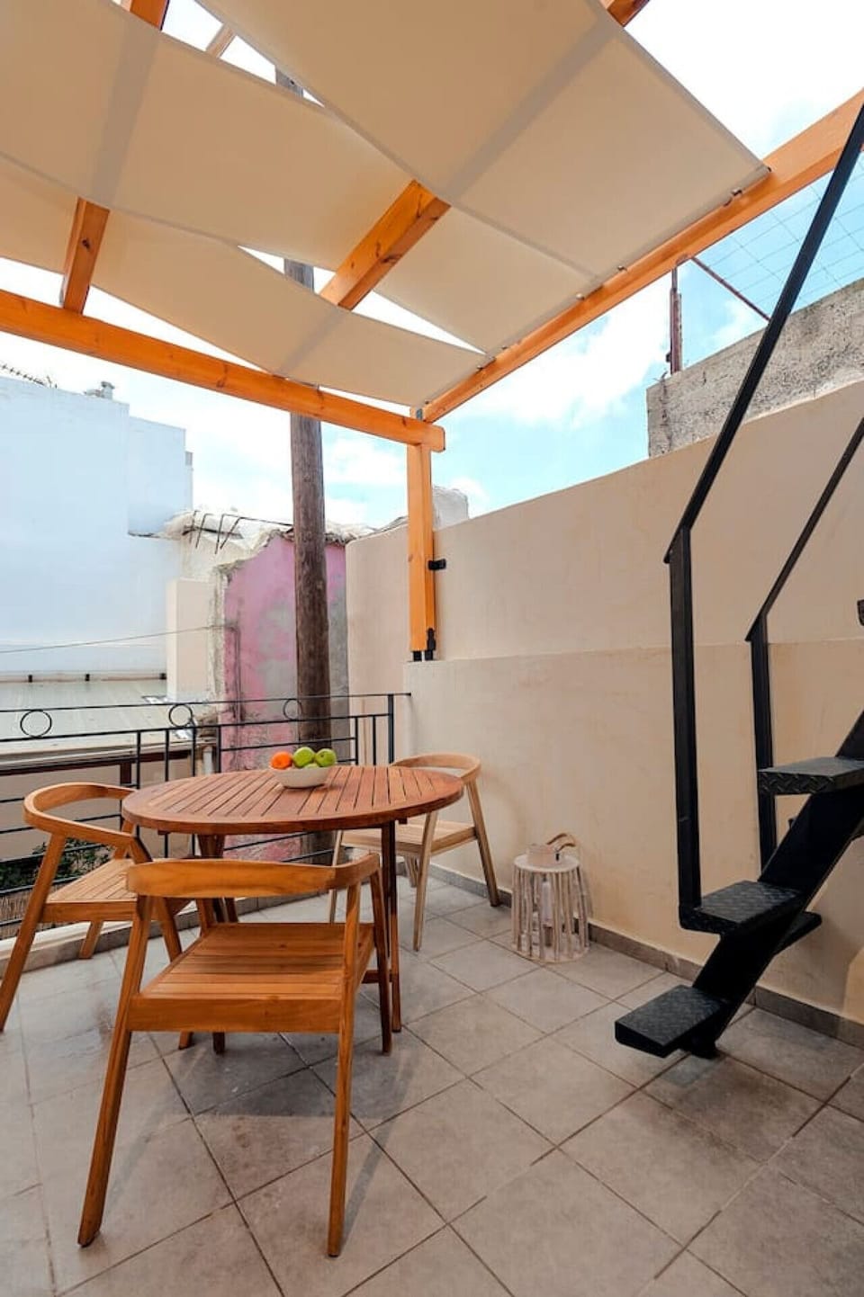 Faidra`s Balcony - First floorOur shady balcony is equipped with an outdoor dining table for 4 people .A quite place with alley view that provides our visitors relaxation and tranquility.