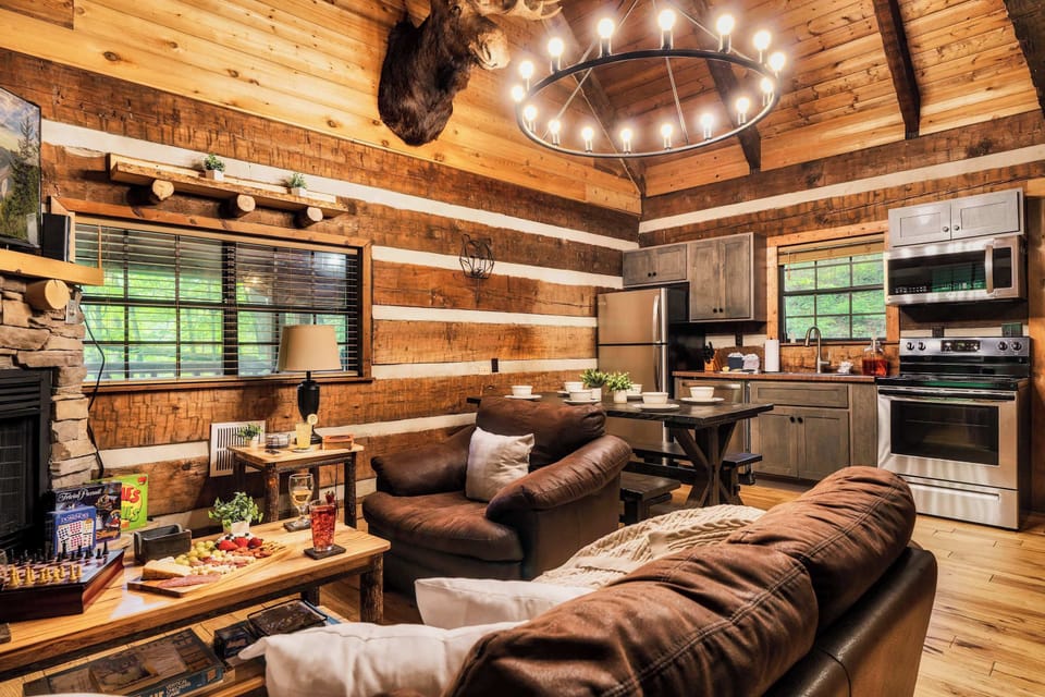 Fully Equipped Kitchen: Cook with Ease!