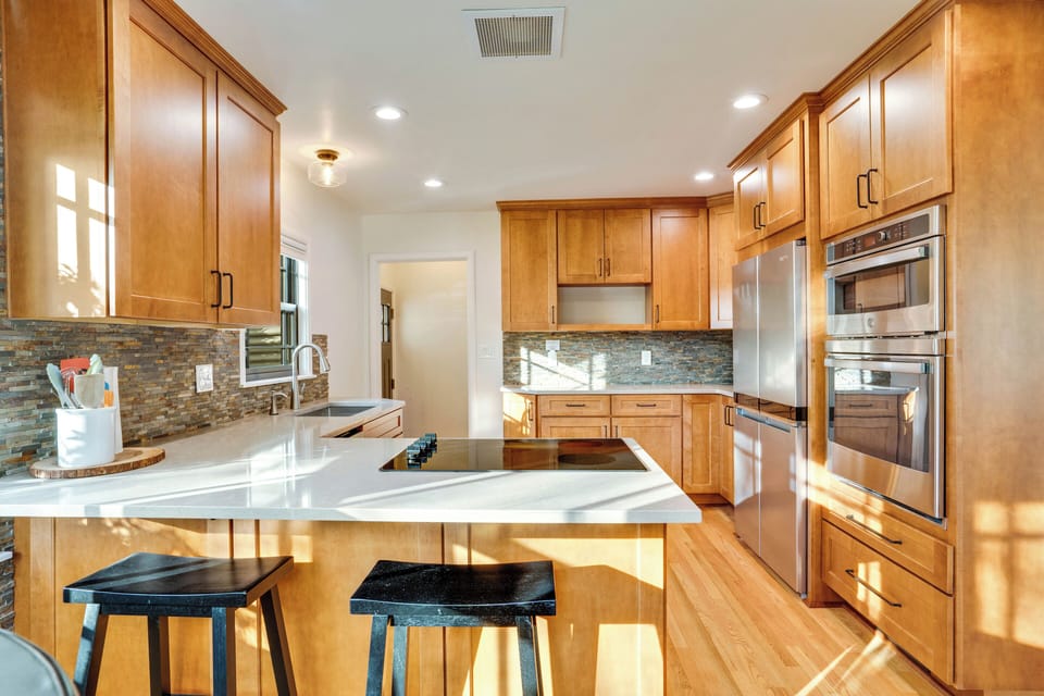 Kitchen is fully stocked with all of your kitchen essentials. 