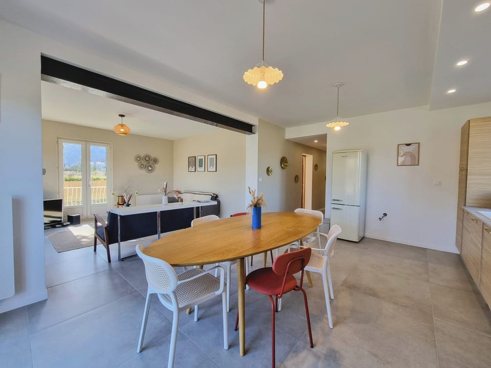 Eating room
