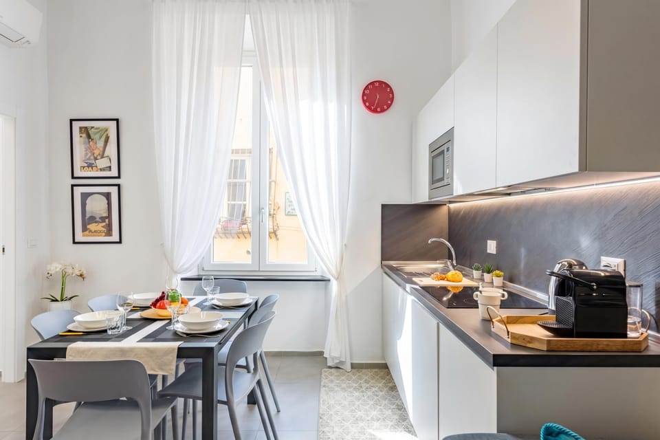 Kitchen and dining area