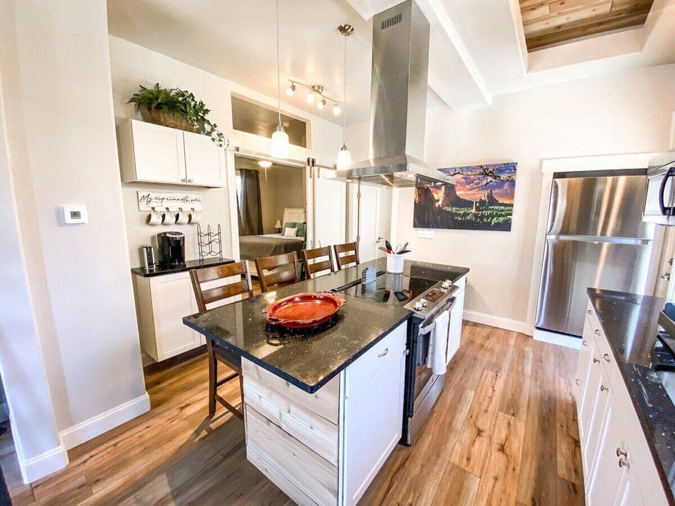 Spacious kitchen with everything you need to cook your meals!