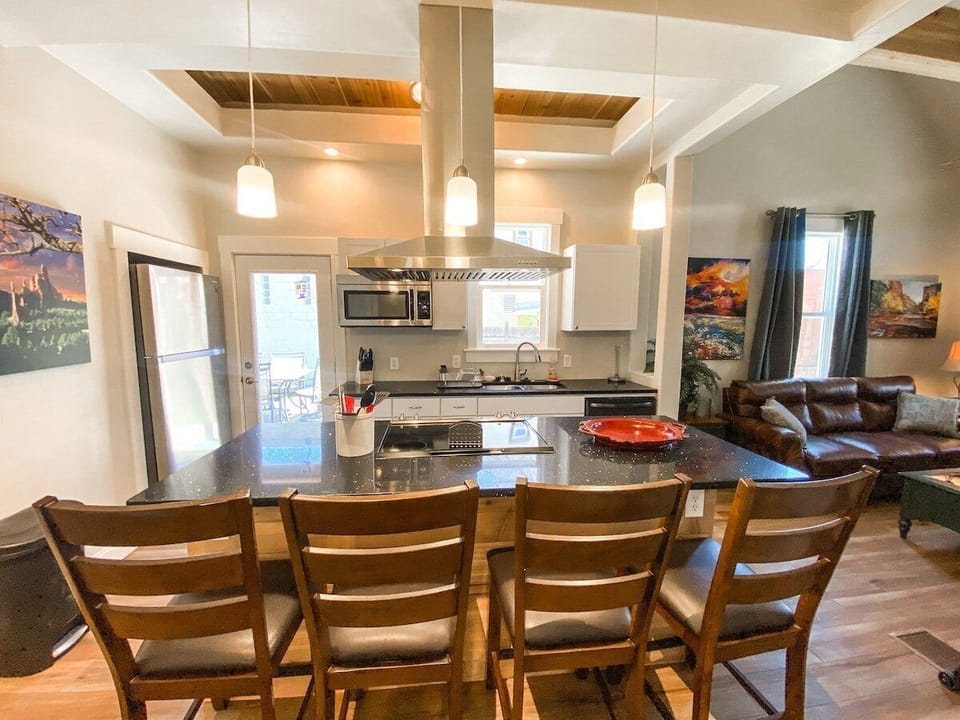 Bar seating at the kitchen island