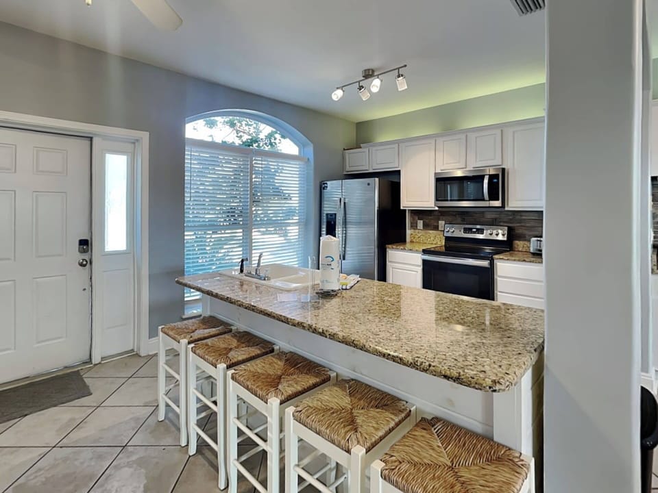Breakfast Bar