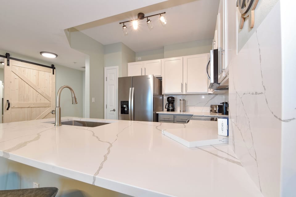 The Palms of Destin 2413 - Kitchen