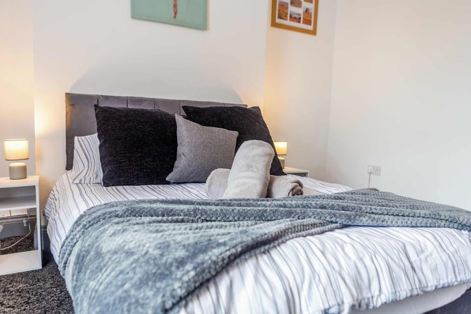 Bambro Apartment, Hendon - Host & Stay