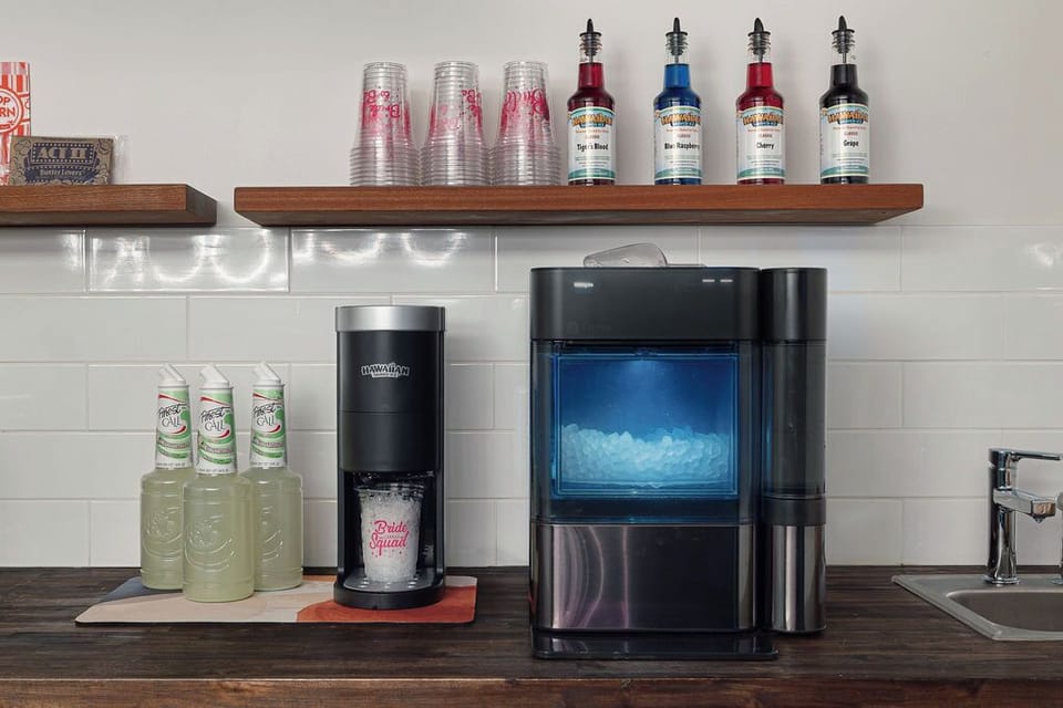 Your stay comes with a side of frosty fun – snowcones or margaritas, anyone?