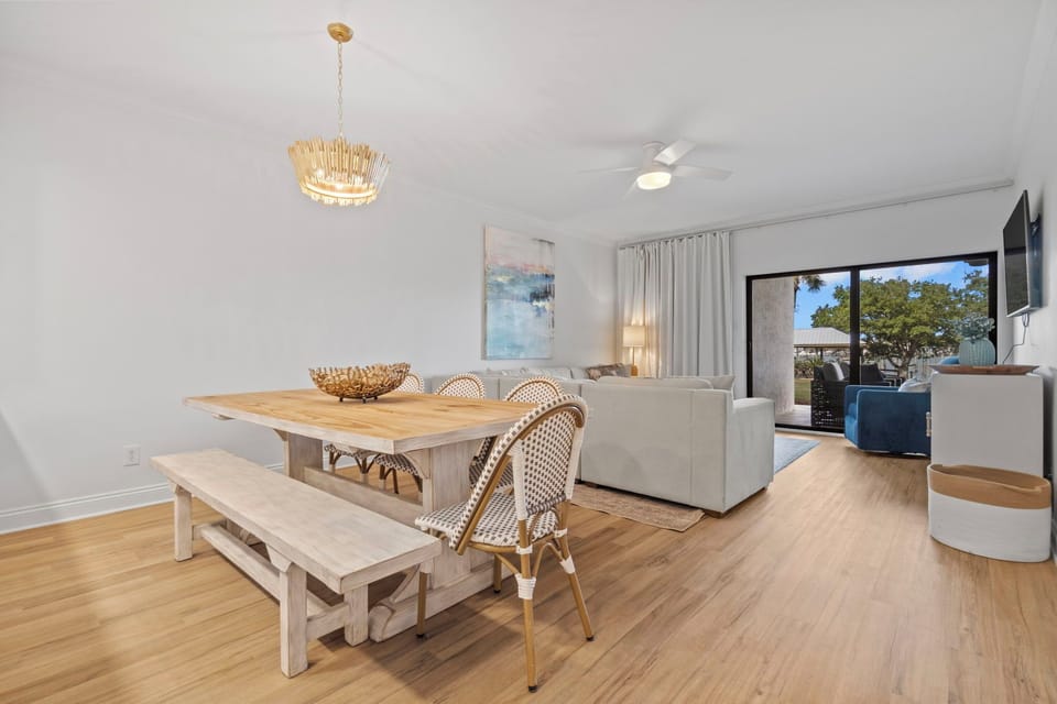 The dining table has seating for 6