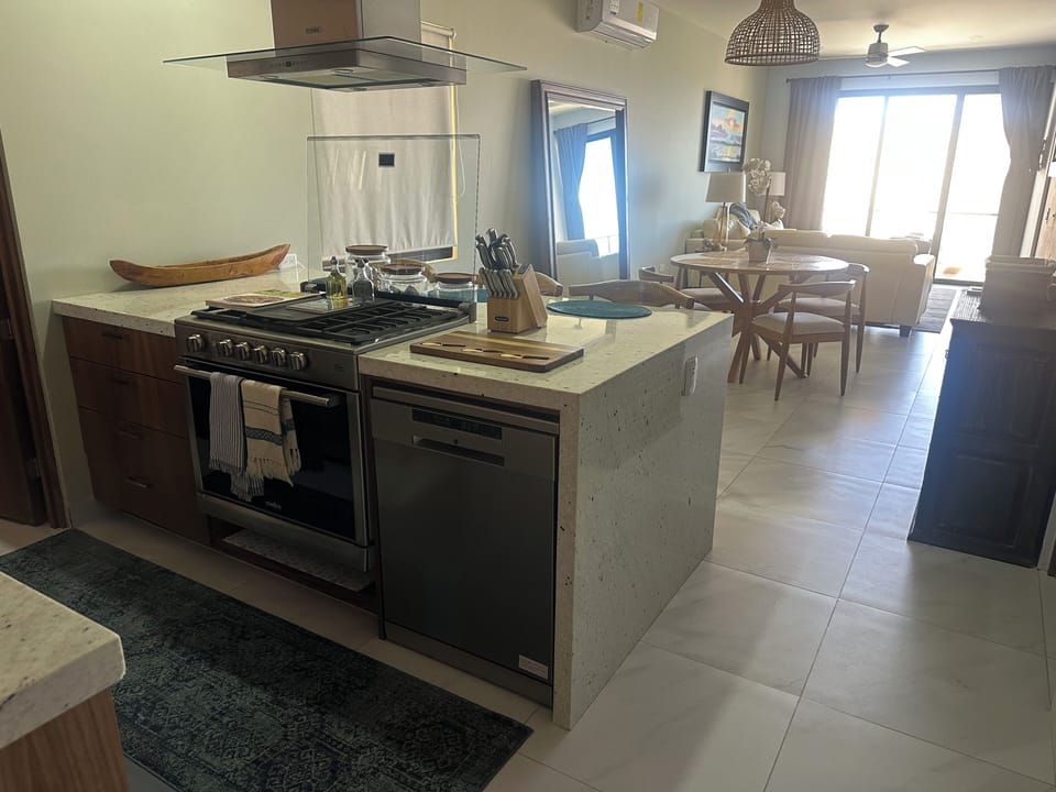 full Kitchen