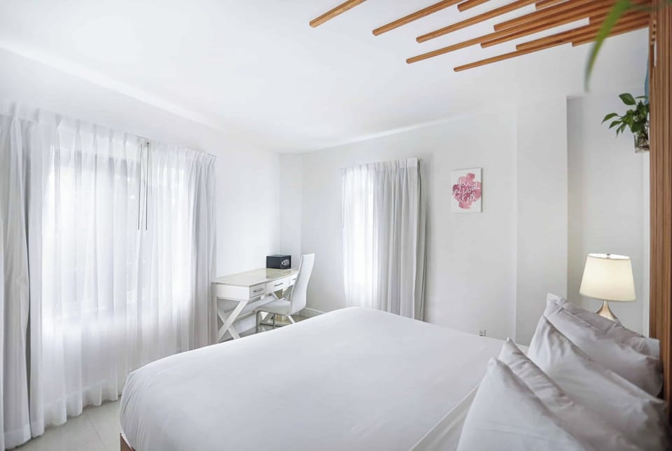 Bedroom. Exact unit will be assigned upon arrival. Views, colors and decor may vary.