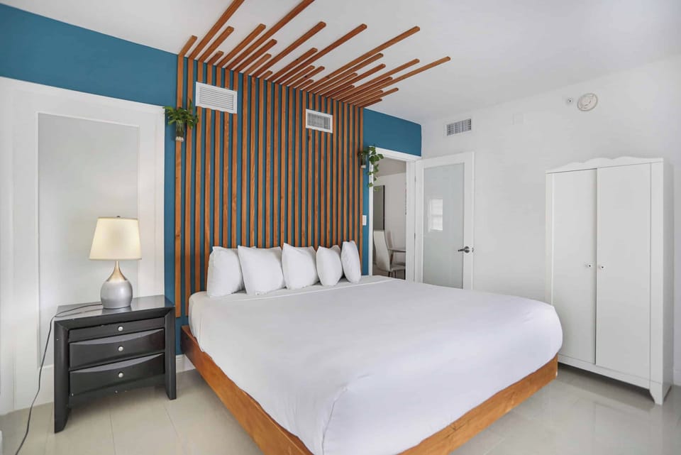 Bedroom. Exact unit will be assigned upon arrival. Views, colors and decor may vary.