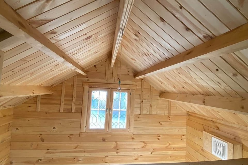 Cabin T&G ceiling
