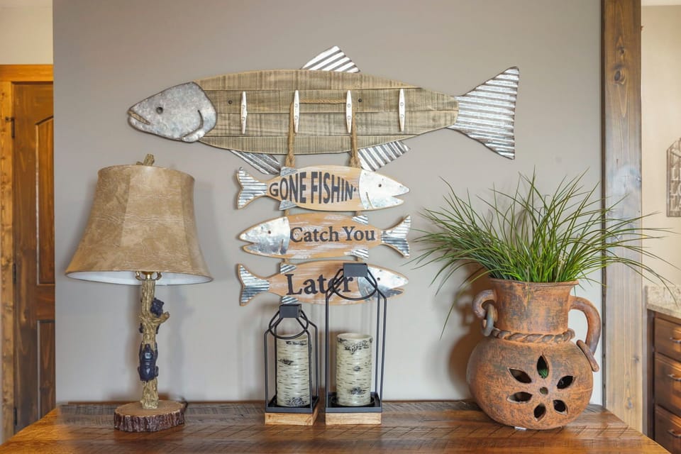 Lodge Decor