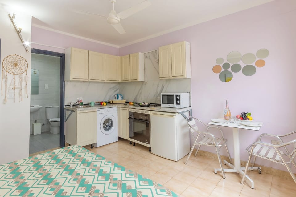 Kitchenette