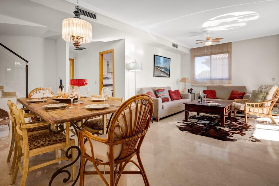 Living-dining room