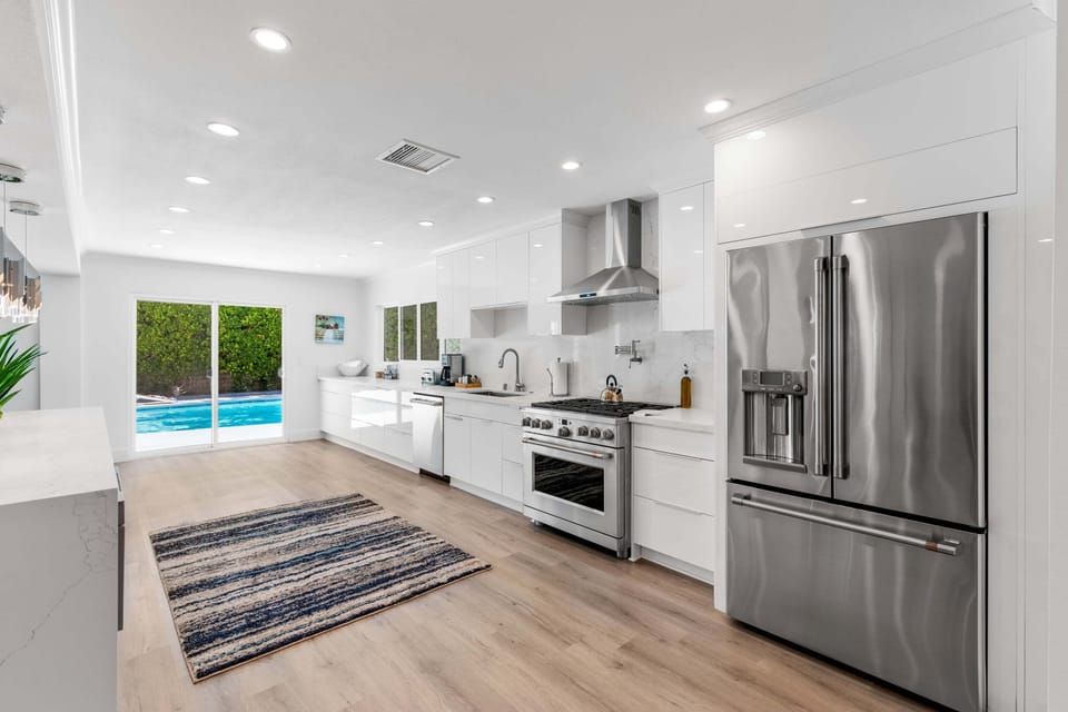 Chef's kitchen where you can cook to your heart's desire