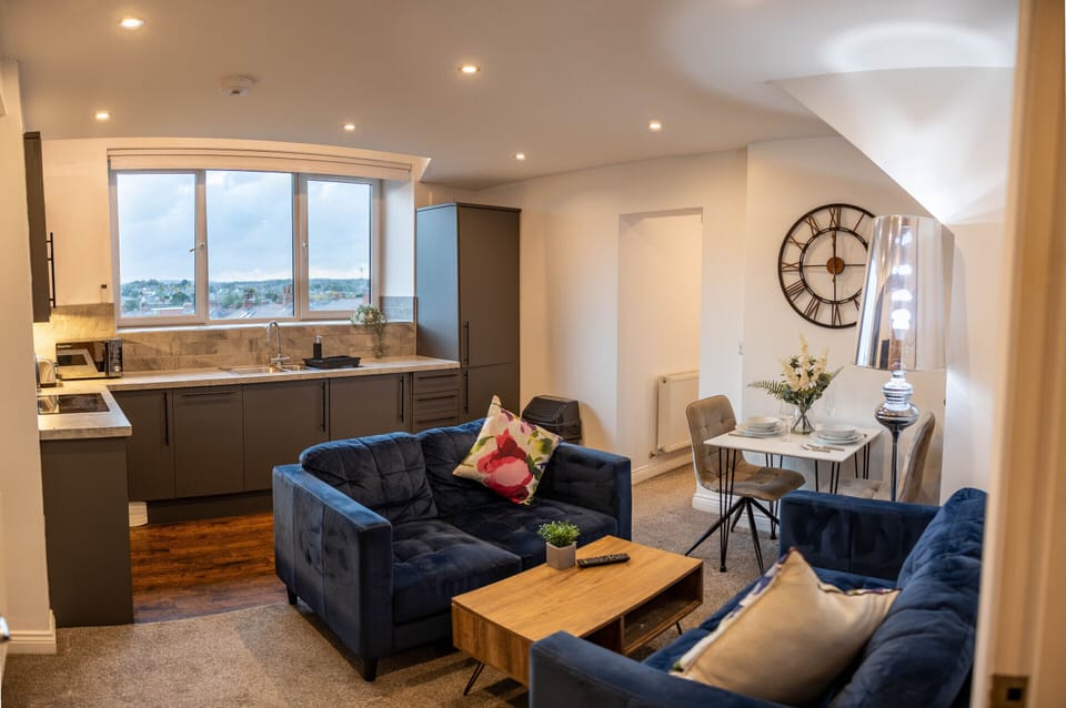 Living Room / Lounge