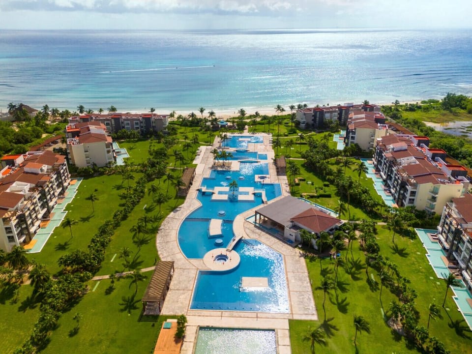 Mareazul Beachfront Resort, Playa Del Carmen
