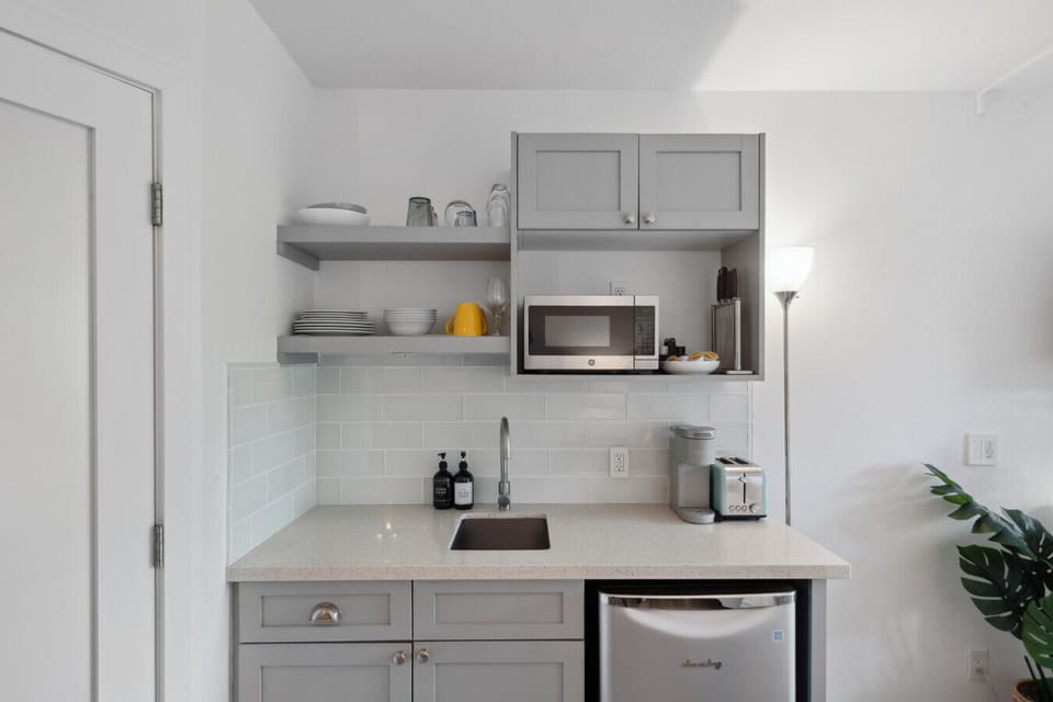 Kitchenette