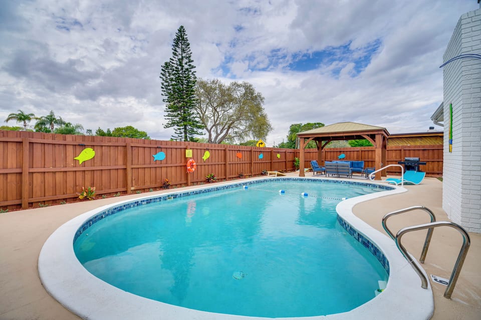 Melbourne Vacation Rental | Studio | 1BA | 400 Sq Ft | Small Step to Enter