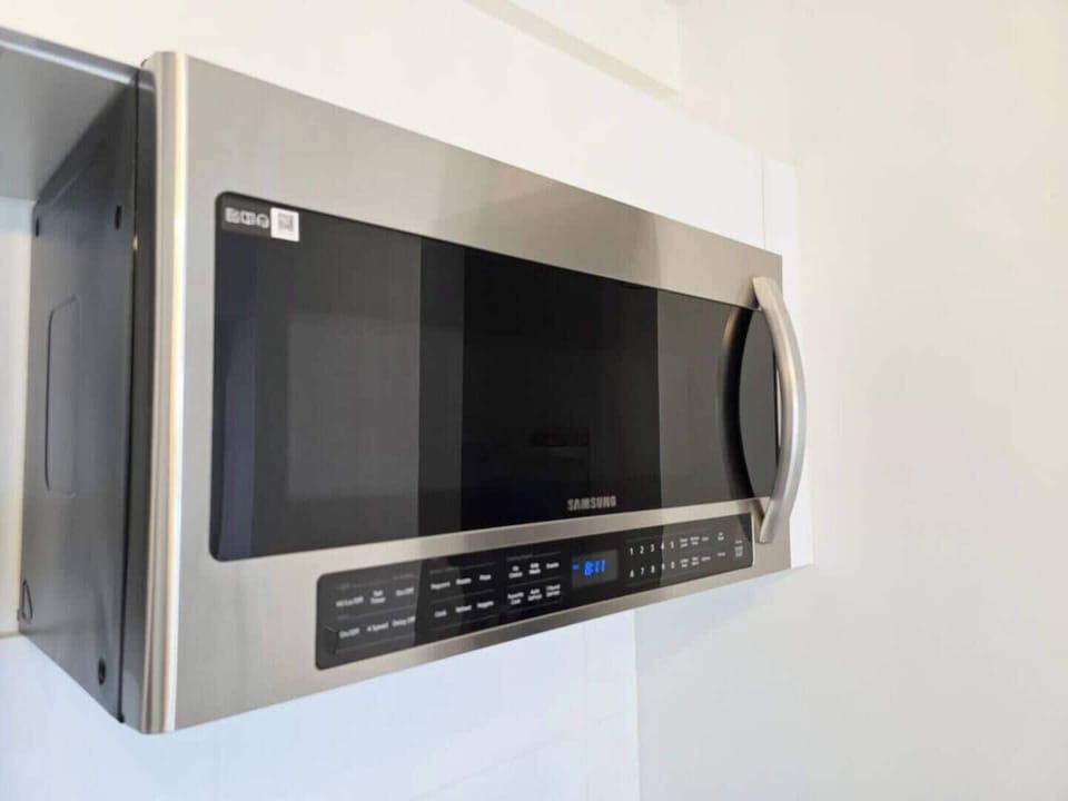 Microwave