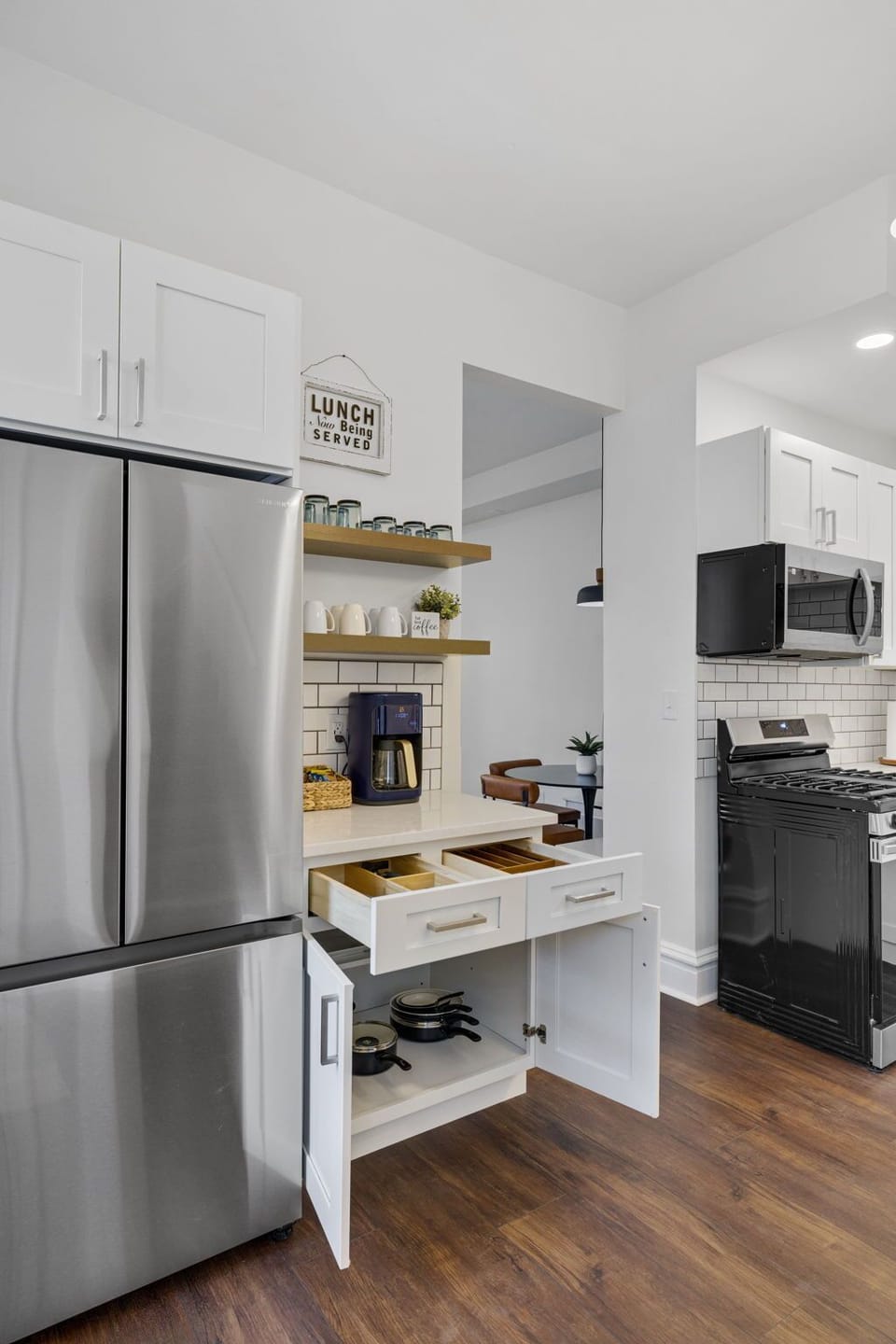 Private kitchen