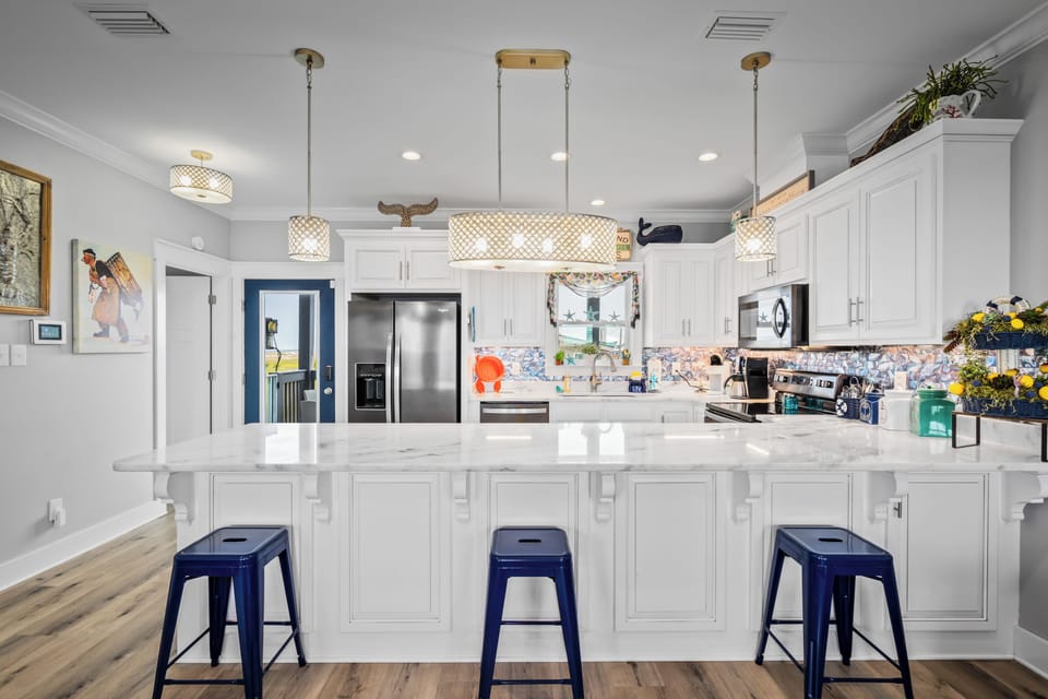 Kitchen Bar 