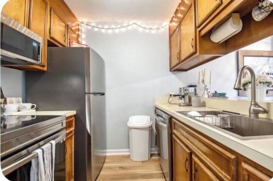 Kitchen with brand new appliances