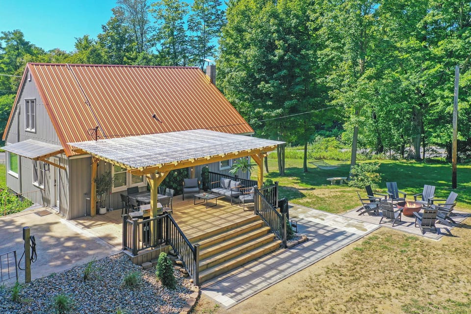 Relax in the hot tub, or gather around the fire pit.