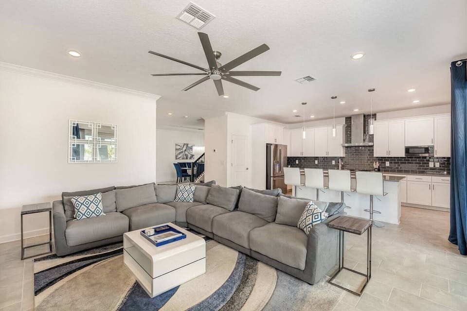 Living room flows to the full kitchen