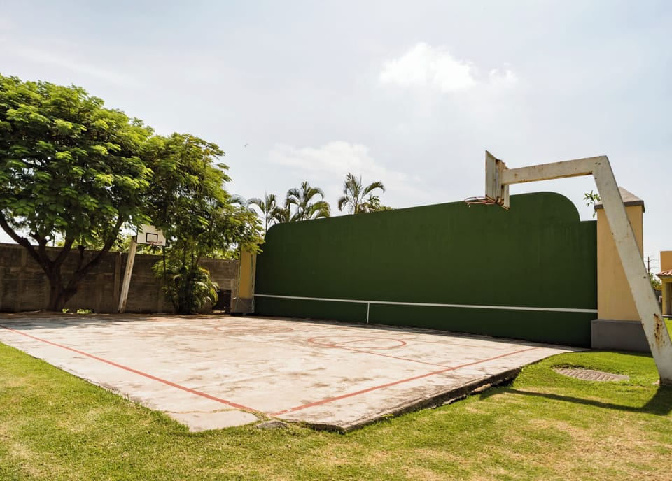 Sport court