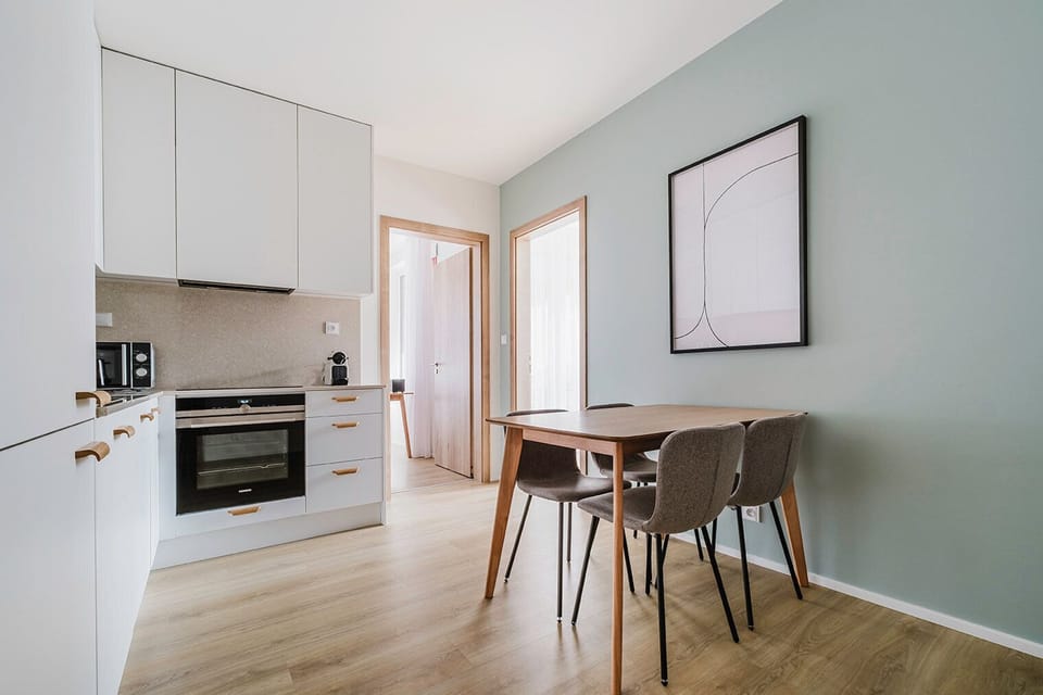 In Building Shared Kitchen