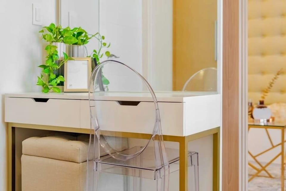 A perfect for getting things done or getting ready in comfort.