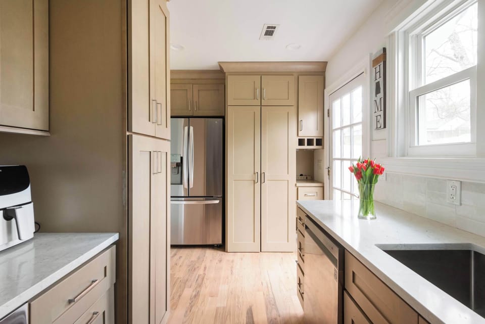 22 Kitchen