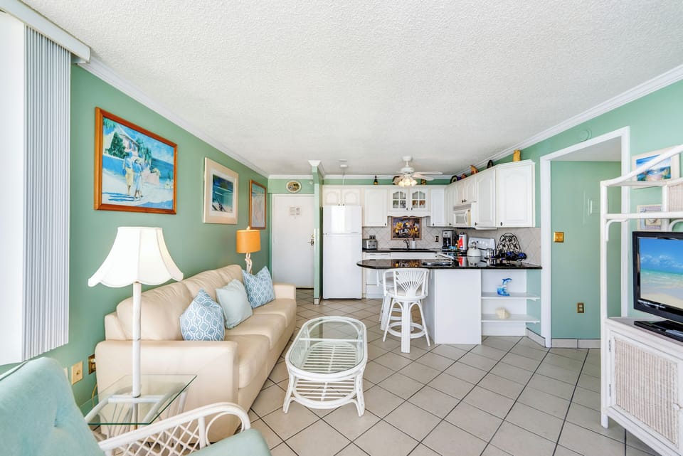 1 Bedroom Bayfront Condo