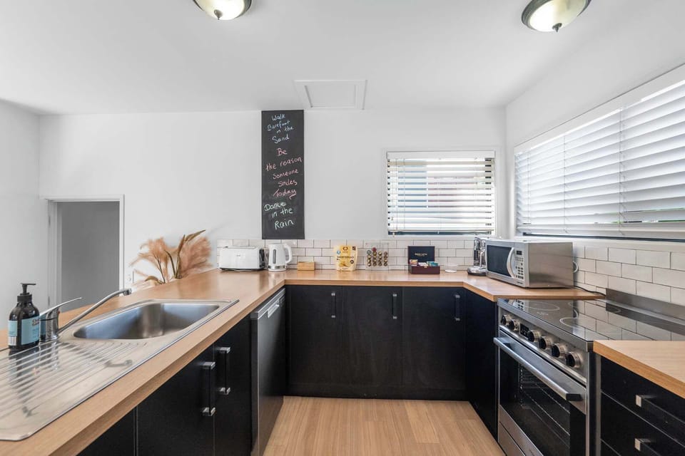 Modern kitchen
