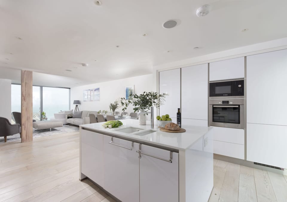 1 Island Reach, Newquay. Third floor: The light and spacious open-plan living area is a delight