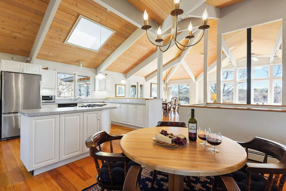 Cozy bistro nook in the kitchen—perfect for morning coffee & casual meals!