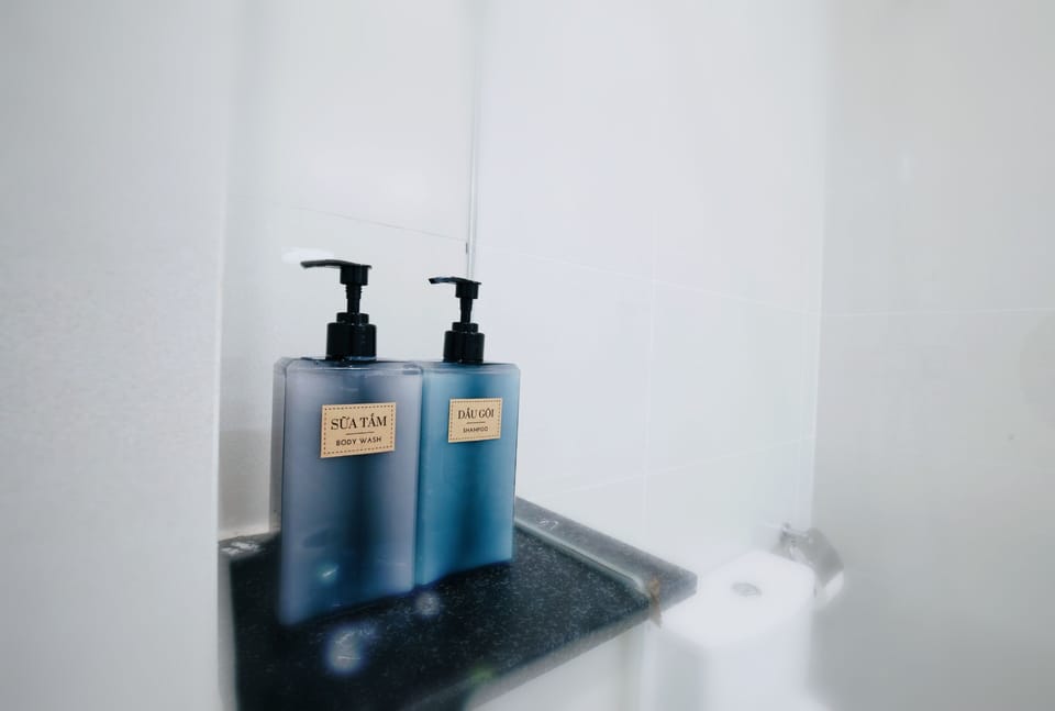 Bathroom amenities