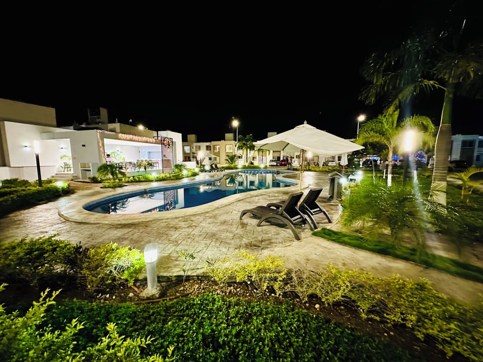 Pool