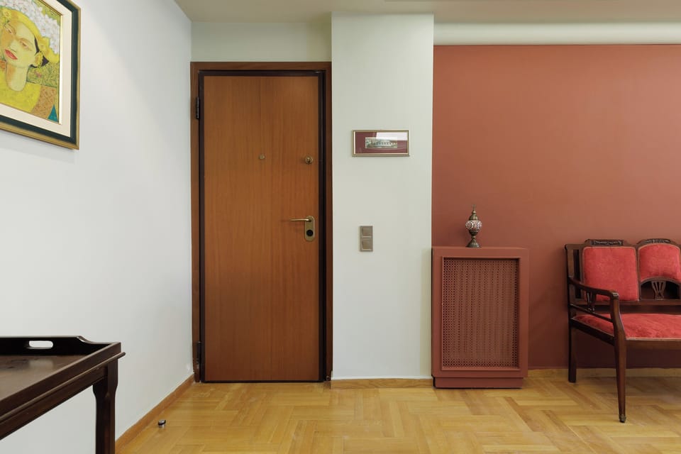 entrance of apartment