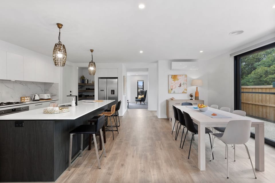 Kitchen, Dining & Living Area