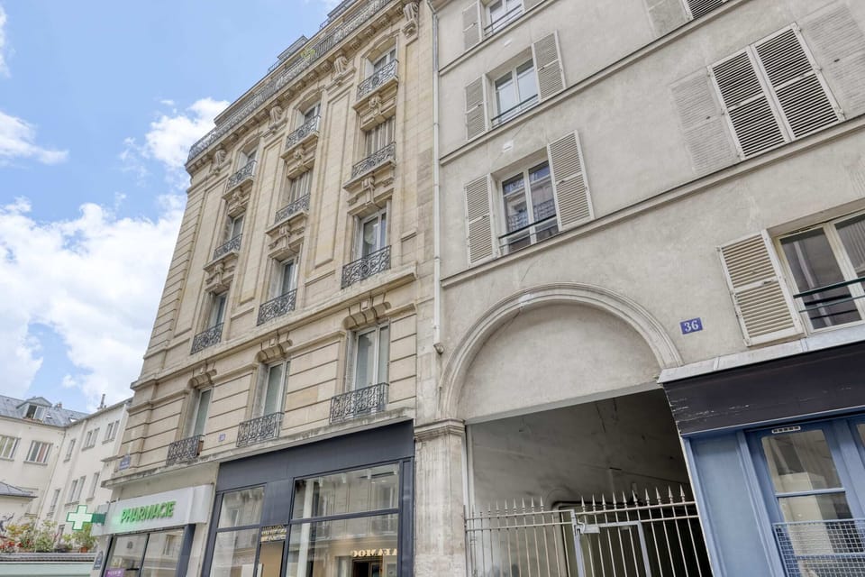 Façade