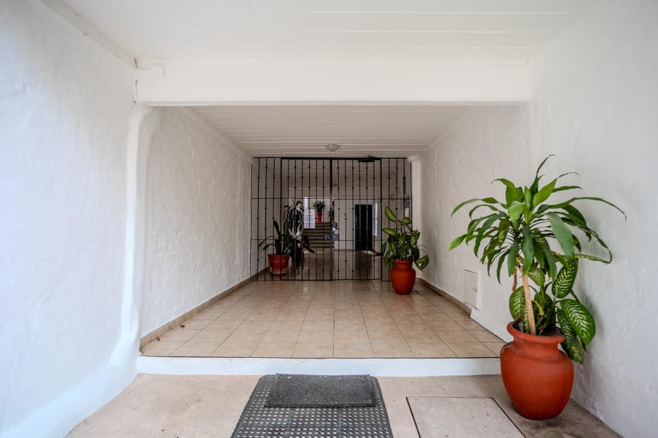 Condo - Image 33