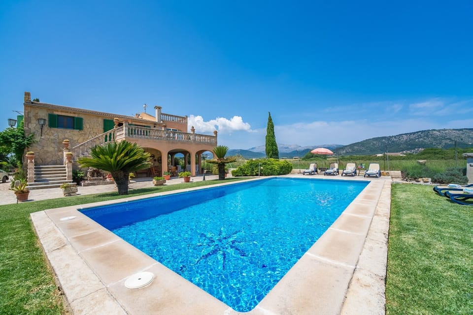 Holiday Home Swimming Pool