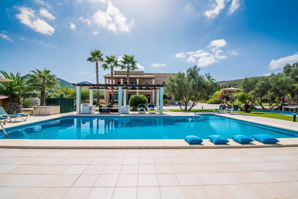 Holiday Home Exterior [summer]