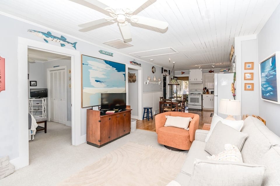 Living Area II