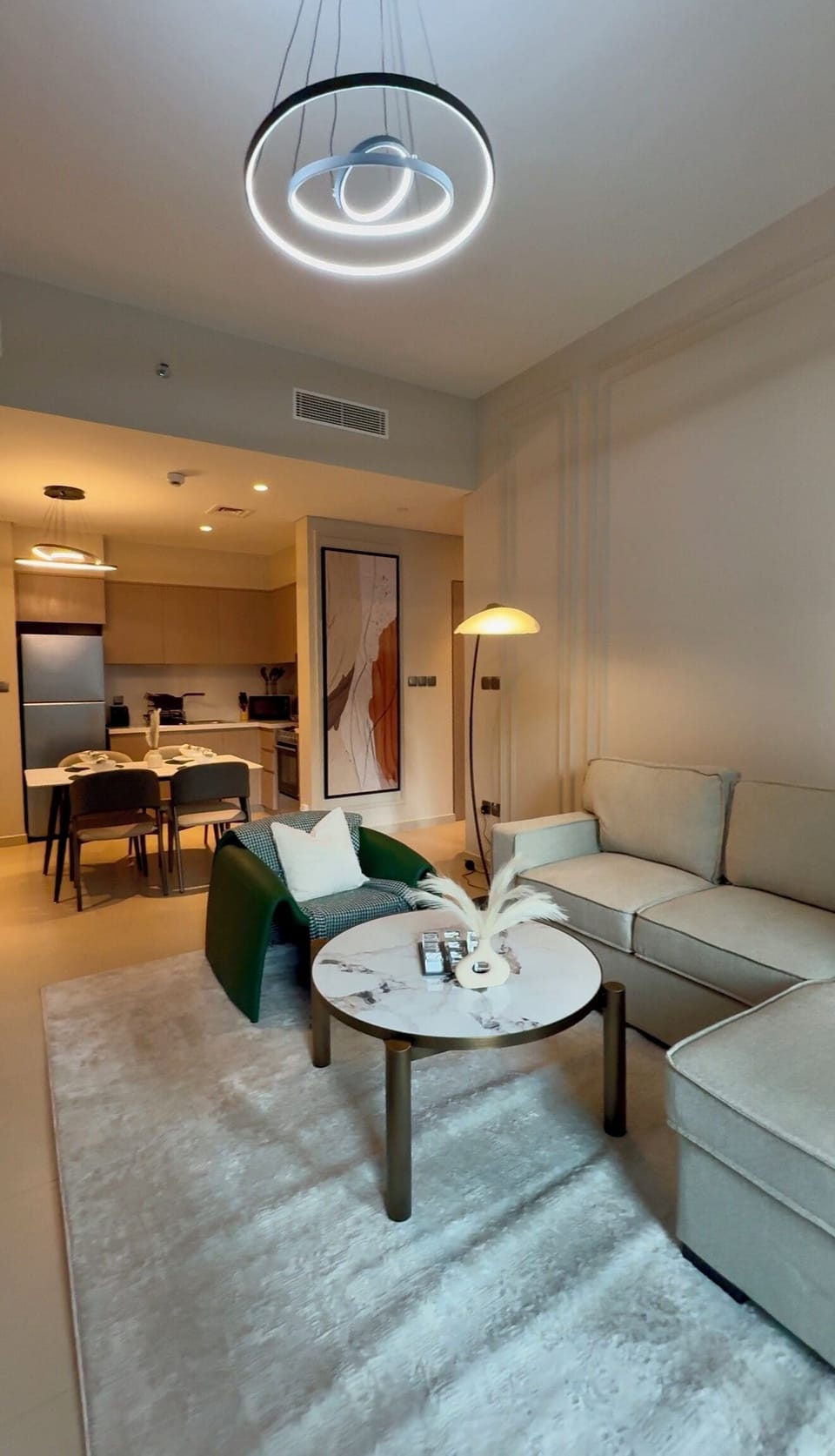 Living room & Kitchen